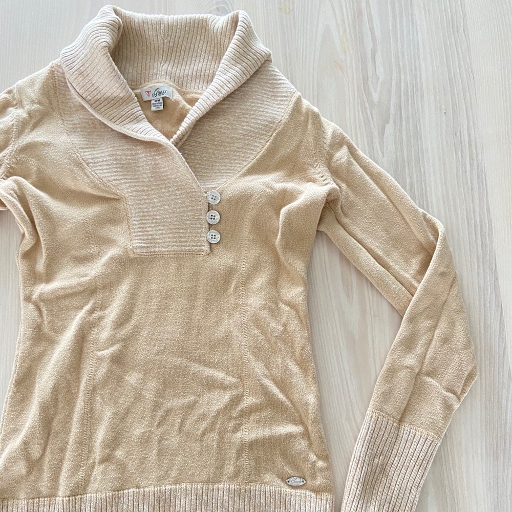 GUESS Sz M Sweater